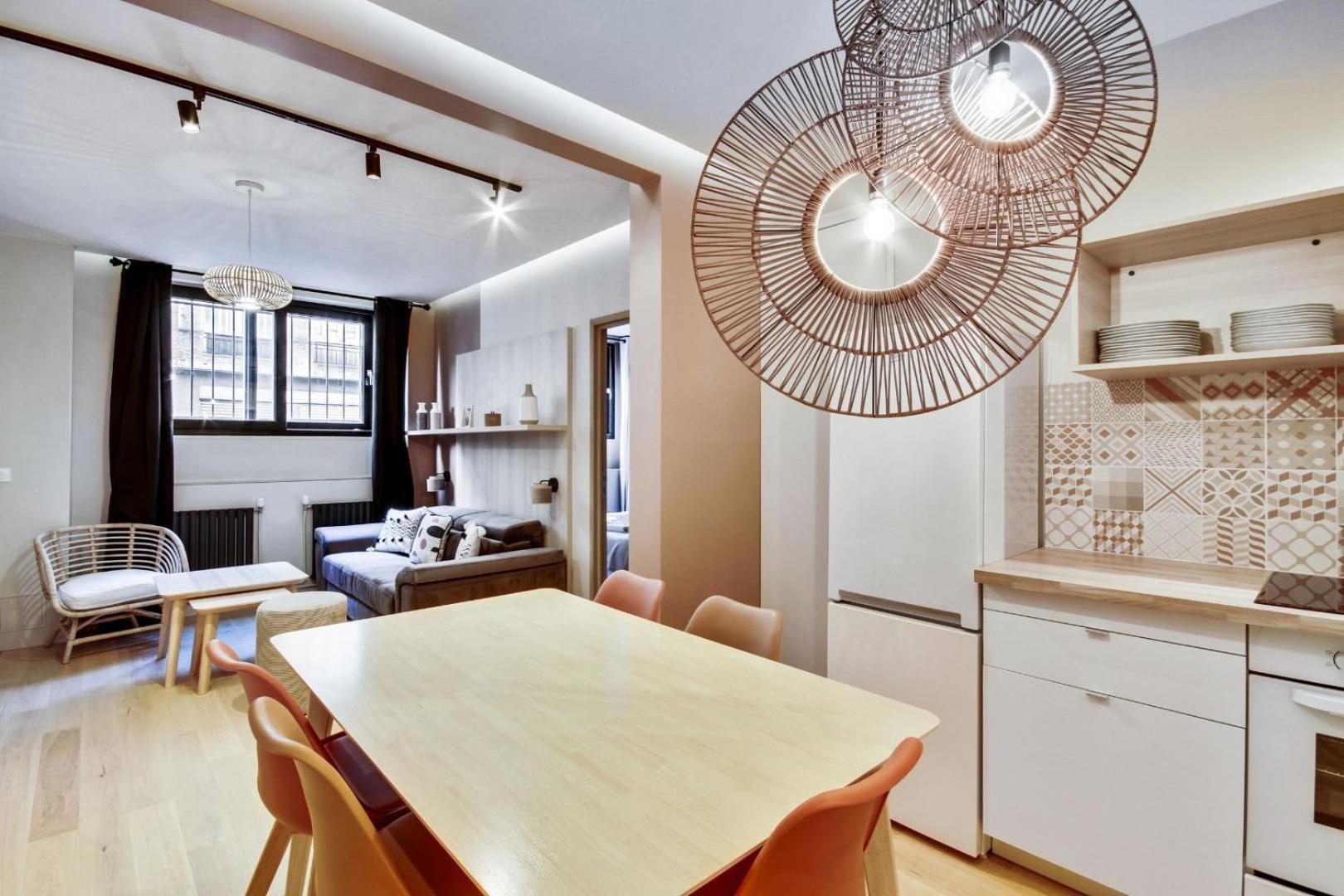 198 Suite Emma - Superb Apartment In Paris Exteriör bild